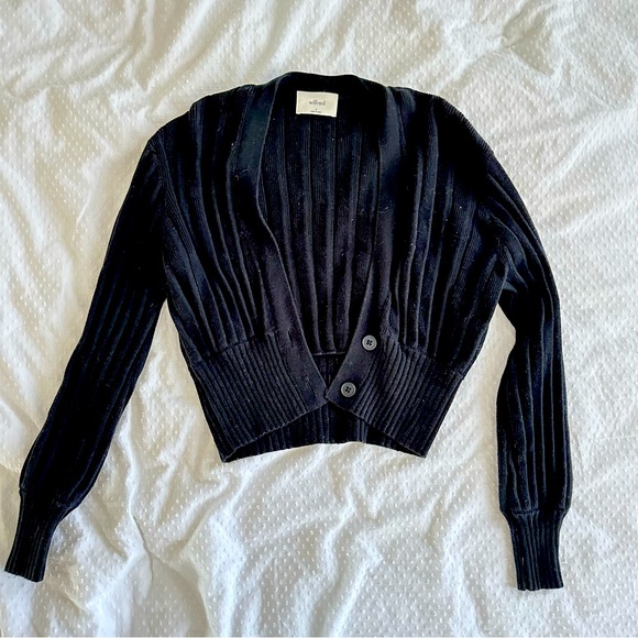 Aritzia Wilfred Low Plunge Sweater - Picture 1 of 1